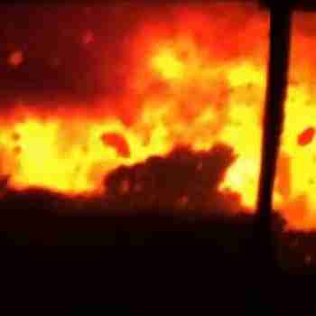 Classificação de chama de fundição de metal industrial