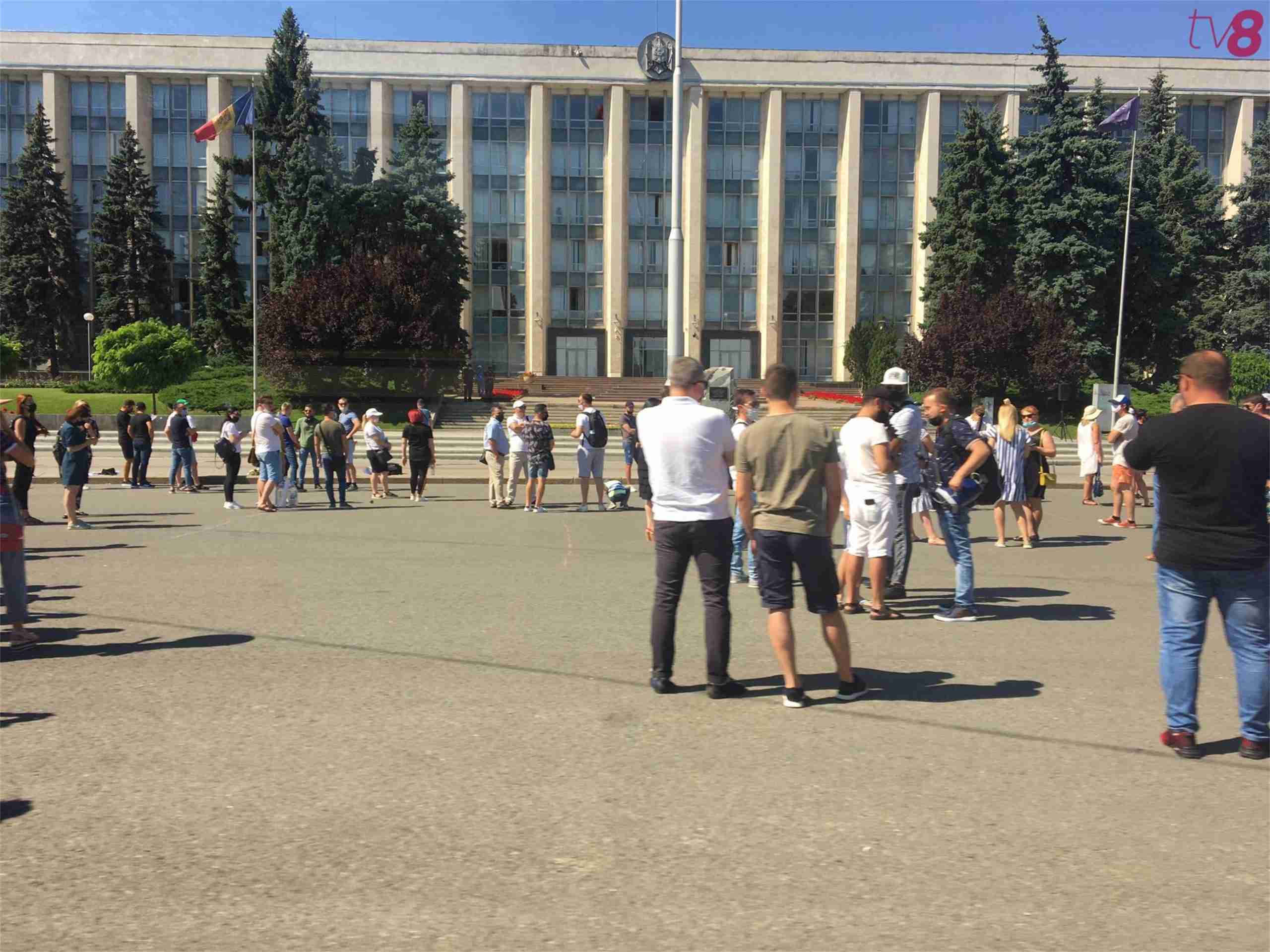 Набір даних сегментації кількох осіб і додатків