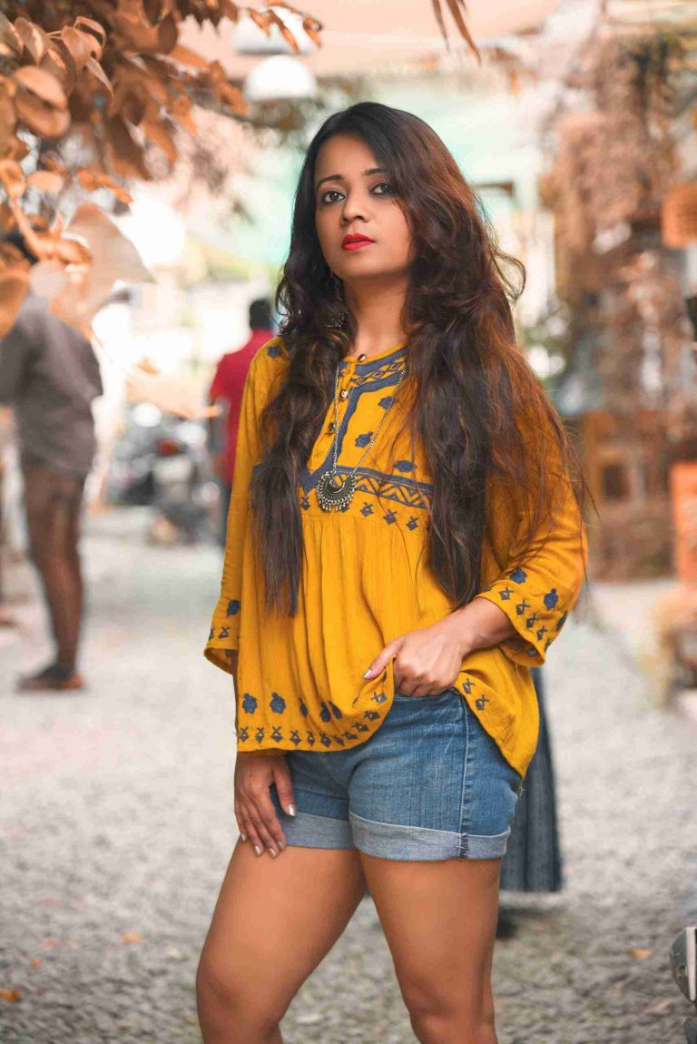 વ્યક્તિ અને કપડાંના અર્થપૂર્ણ વિભાજન ડેટાસેટ